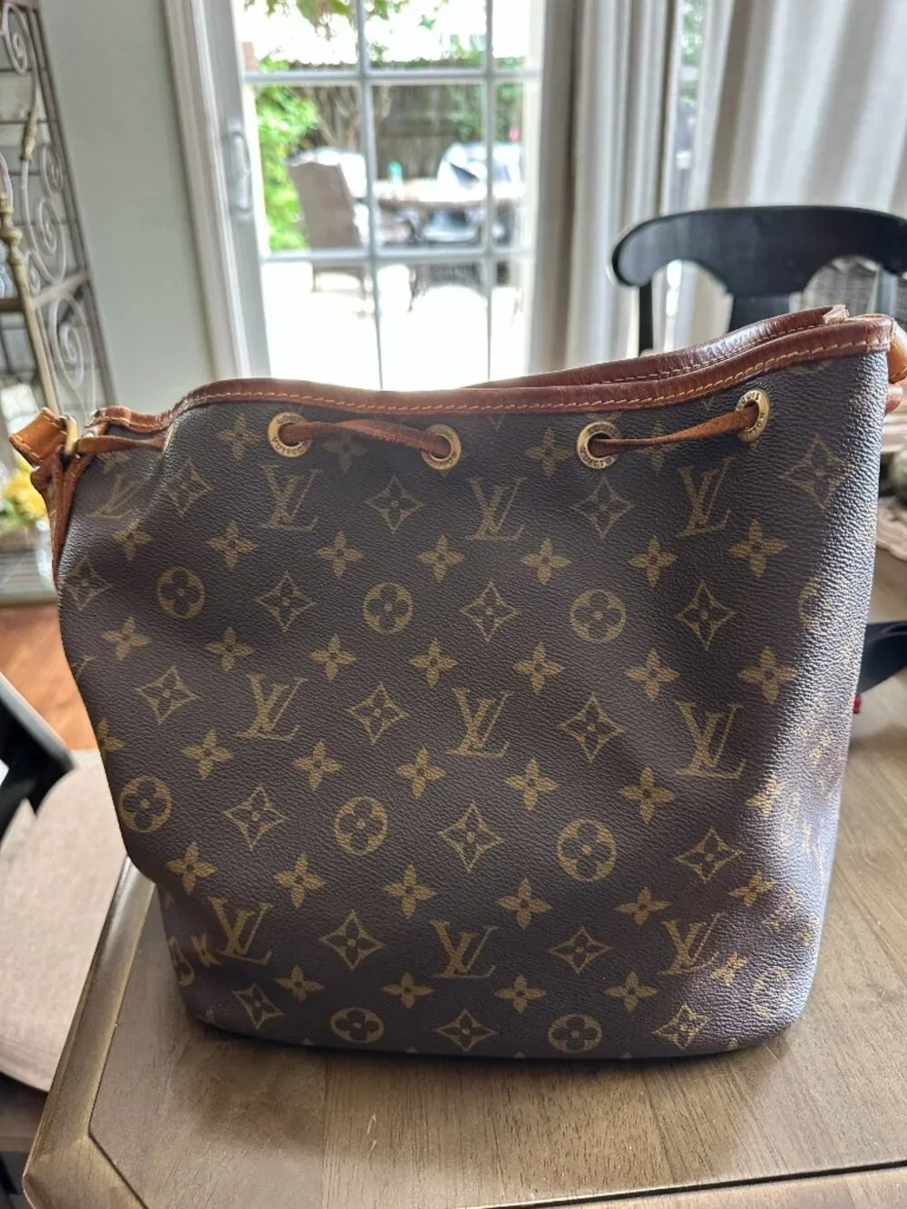 Louis Vuitton classic large